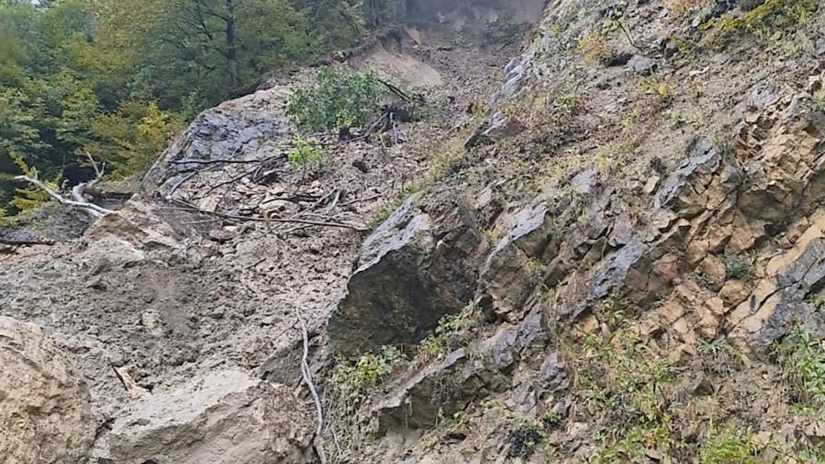 TƏCİLİ! Astarada torpaq sürüşməsi oldu