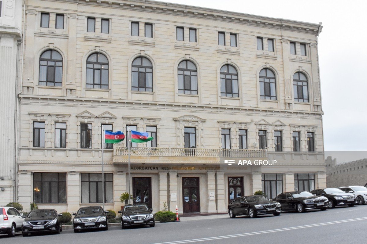 Konstitusiya Məhkəməsi Nərimanov Rayon Məhkəməsinin müraciəti əsasında qərar qəbul edib