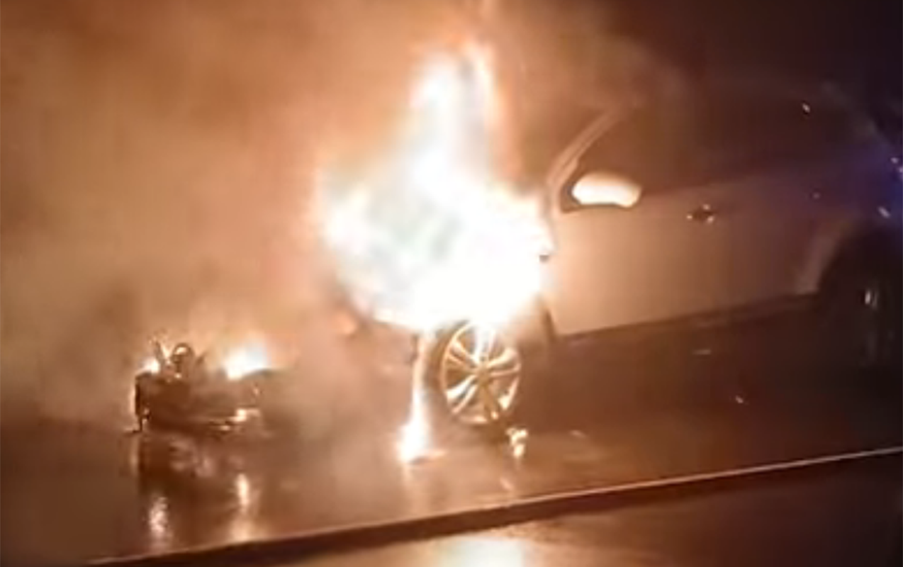 Sumqayıtda “Nissan” alışıb yandı