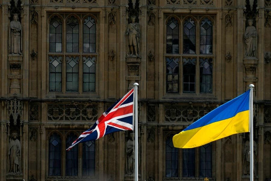 Britaniya Ukraynaya 10 milyard funt yardım ayıracaq