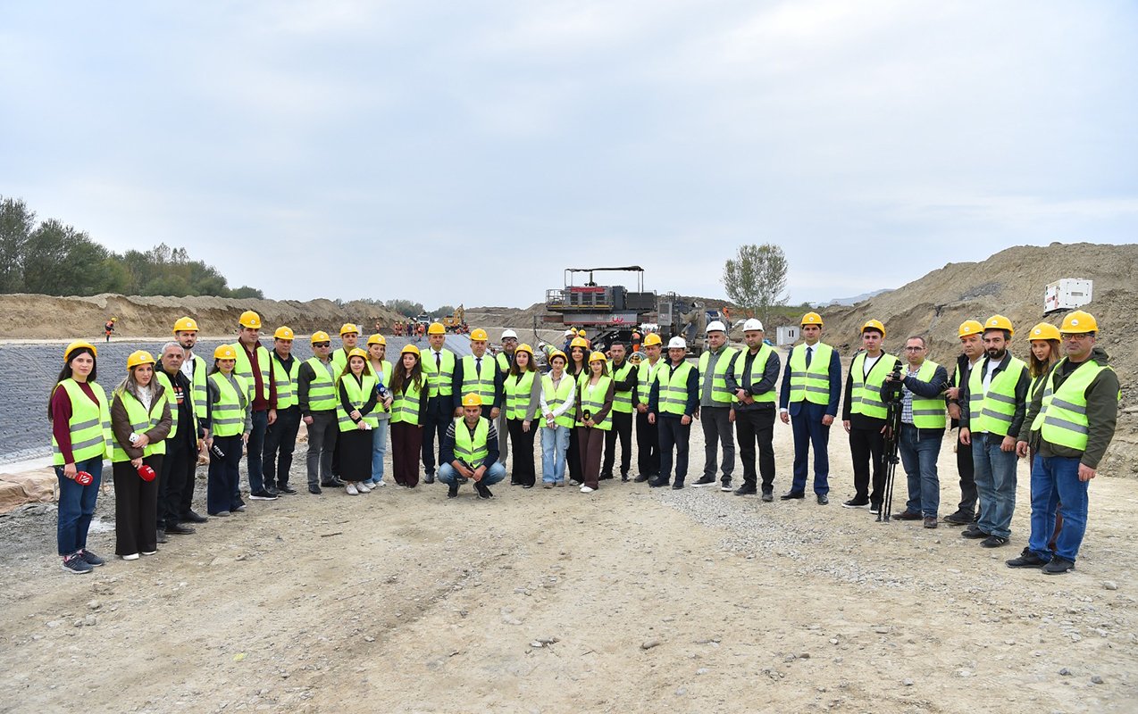 ADSEA Yengicə su anbarına mediatur təşkil etdi