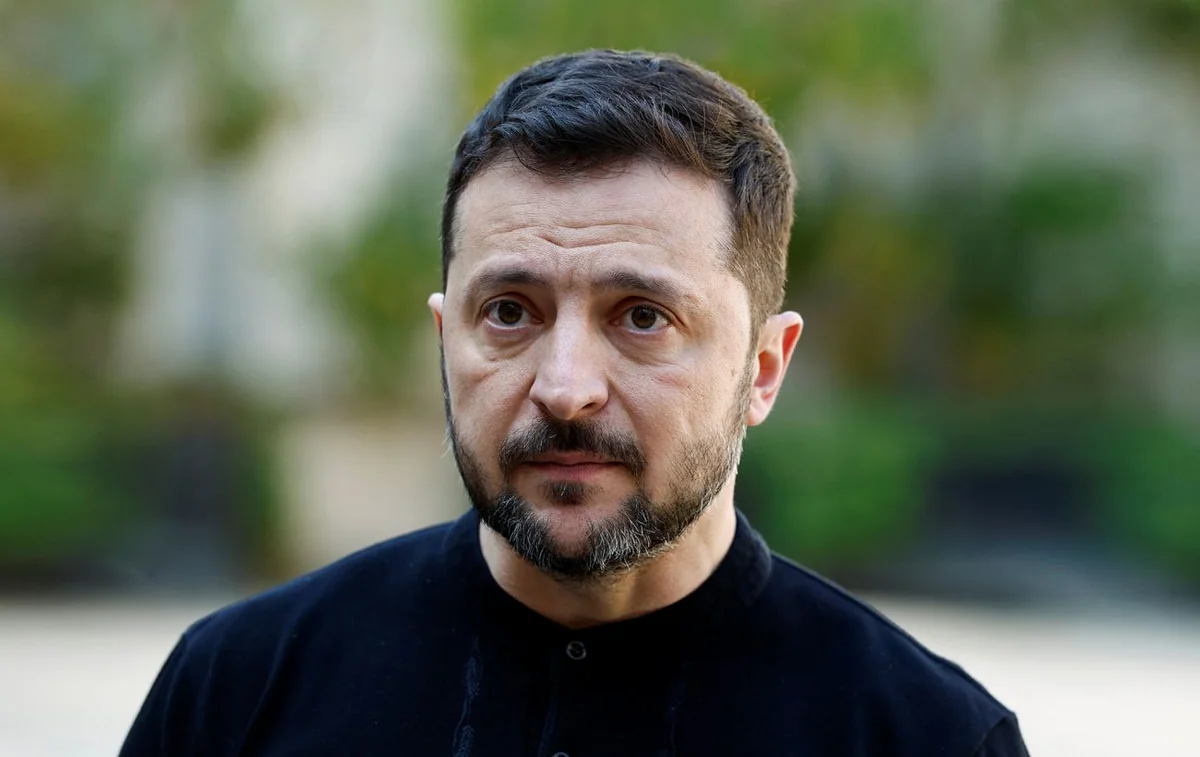 Zelenski: Rusiya ballistik raketlərlə hücuma hazırlaşır