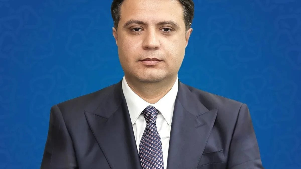 Maliyyə nazirinin yeni müavini kimdir? - Dosye