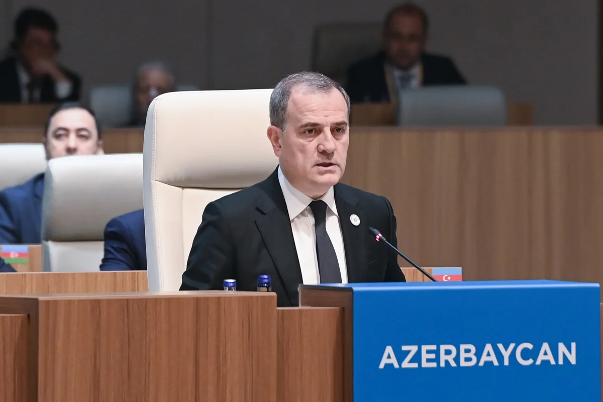 Ceyhun Bayramov TDT-nin Zirvə görüşündə Zəngəzur dəhlizinin reallaşdırılmasının əhəmiyyətindən danışıb
