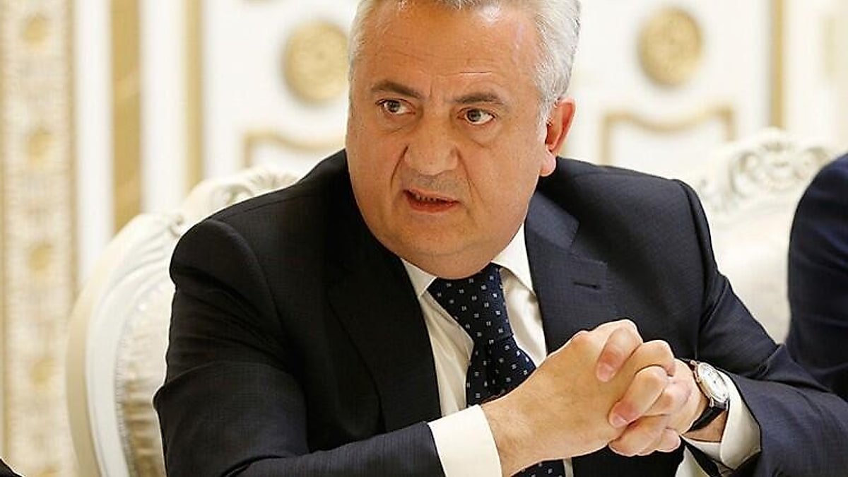 Paşinyan onu işdən azad etdi