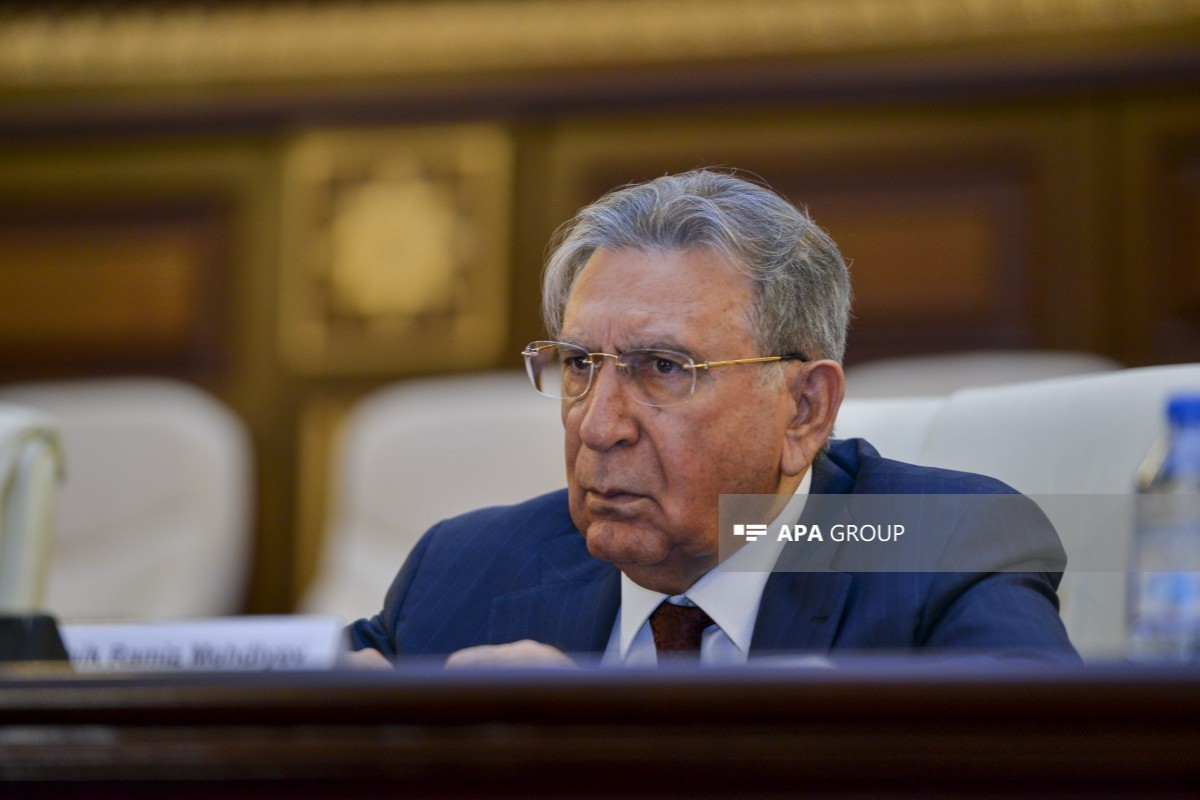 Ramiz Mehdiyev AMEA üzvlüyündən çıxarılıb