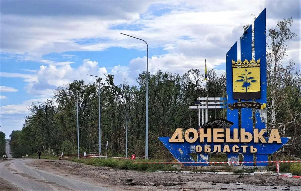 Ukraynanın Donetskdə silahsızlaşdırılmış zonaya dair müzakirəyə hazır olduğu bildirilib